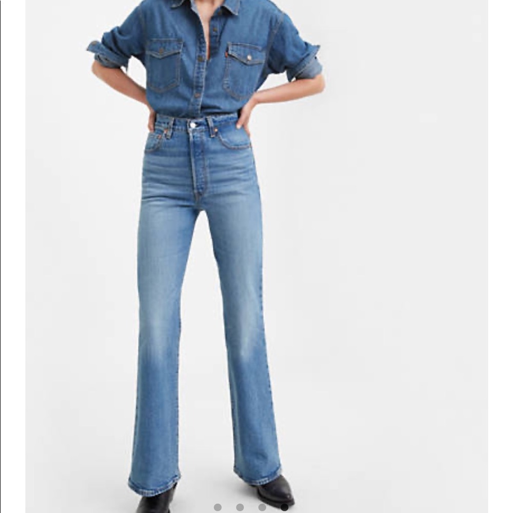 Levi’s Ribcage Flare High Rise Jeans